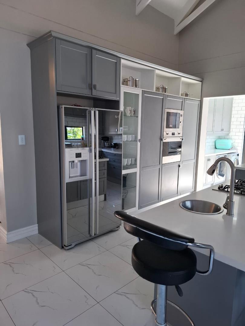 4 Bedroom Property for Sale in Leloko North West